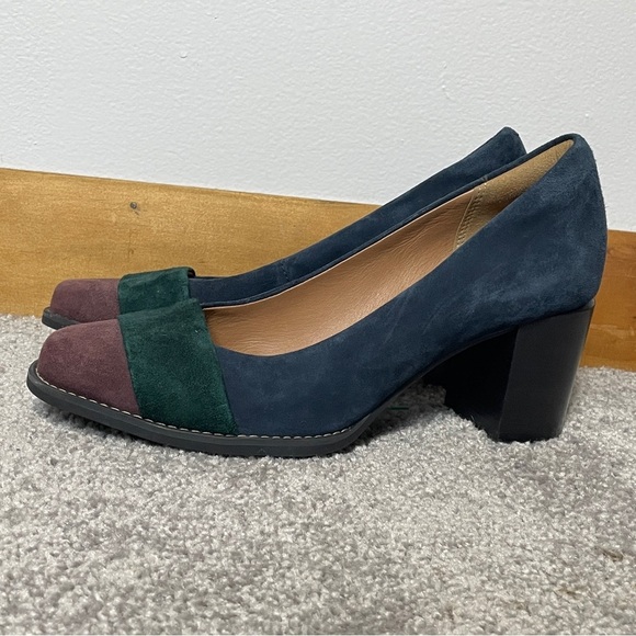 Clarks Artisan Multi-Colored Suede Block Heel Pumps Size 6 | Office Siren Academ - Picture 2 of 10